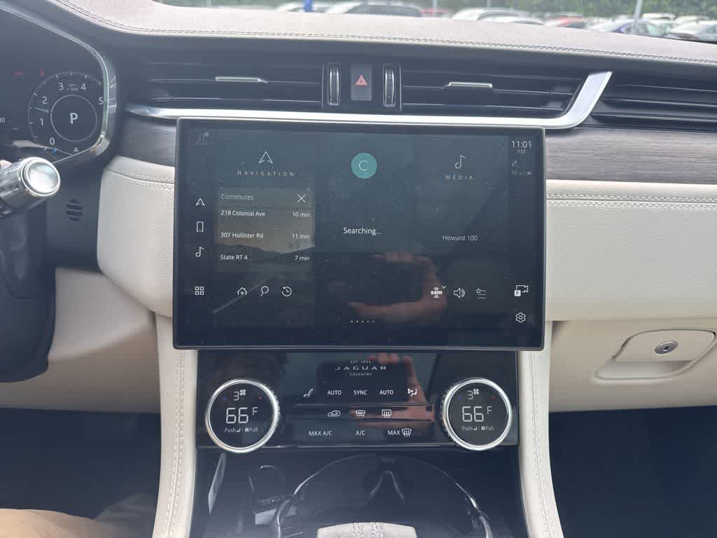 Thumbnail: 2021 Jaguar F-Pace - 26