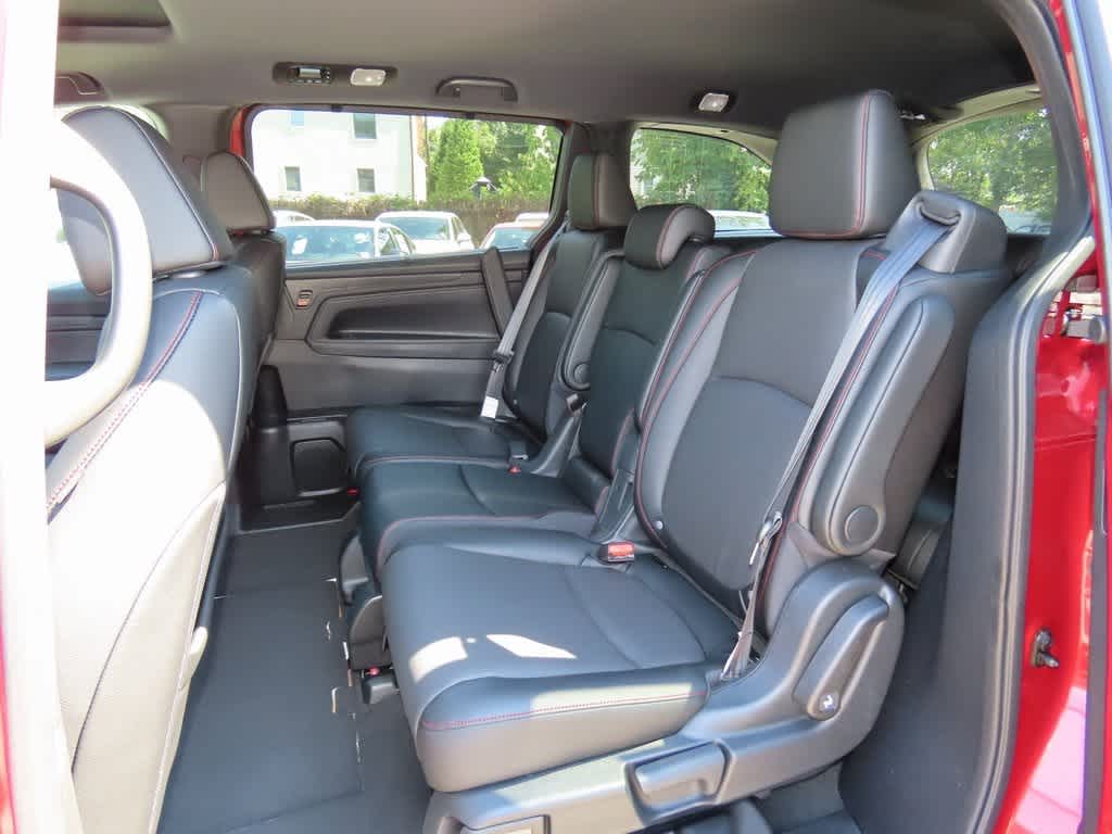 2025 Honda Odyssey Sport 14