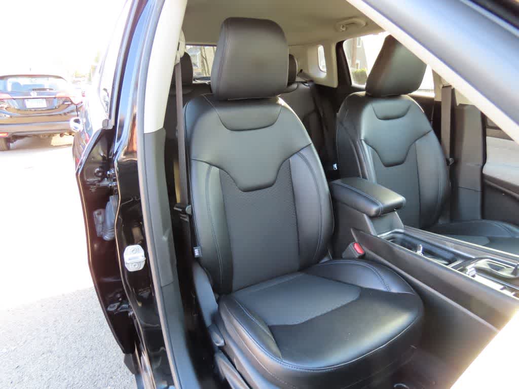 Thumbnail: 2022 Jeep Compass - 18