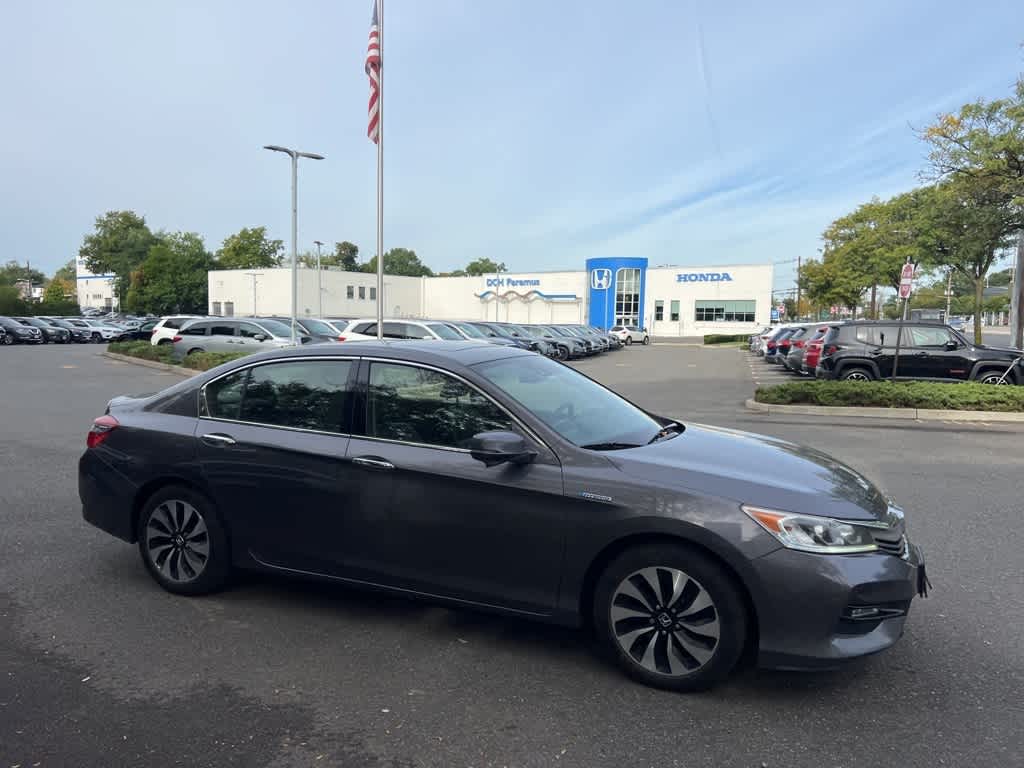 Thumbnail: 2017 Honda Accord - 4