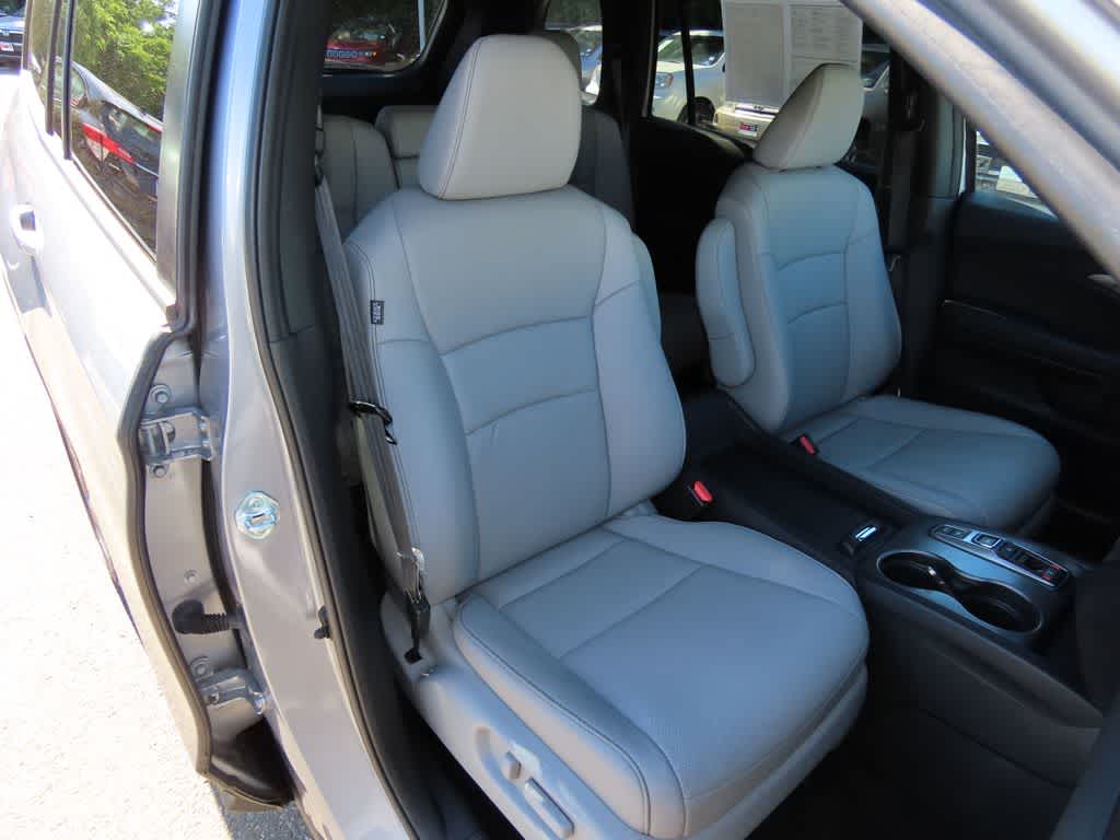 Thumbnail: 2023 Honda Passport - 15