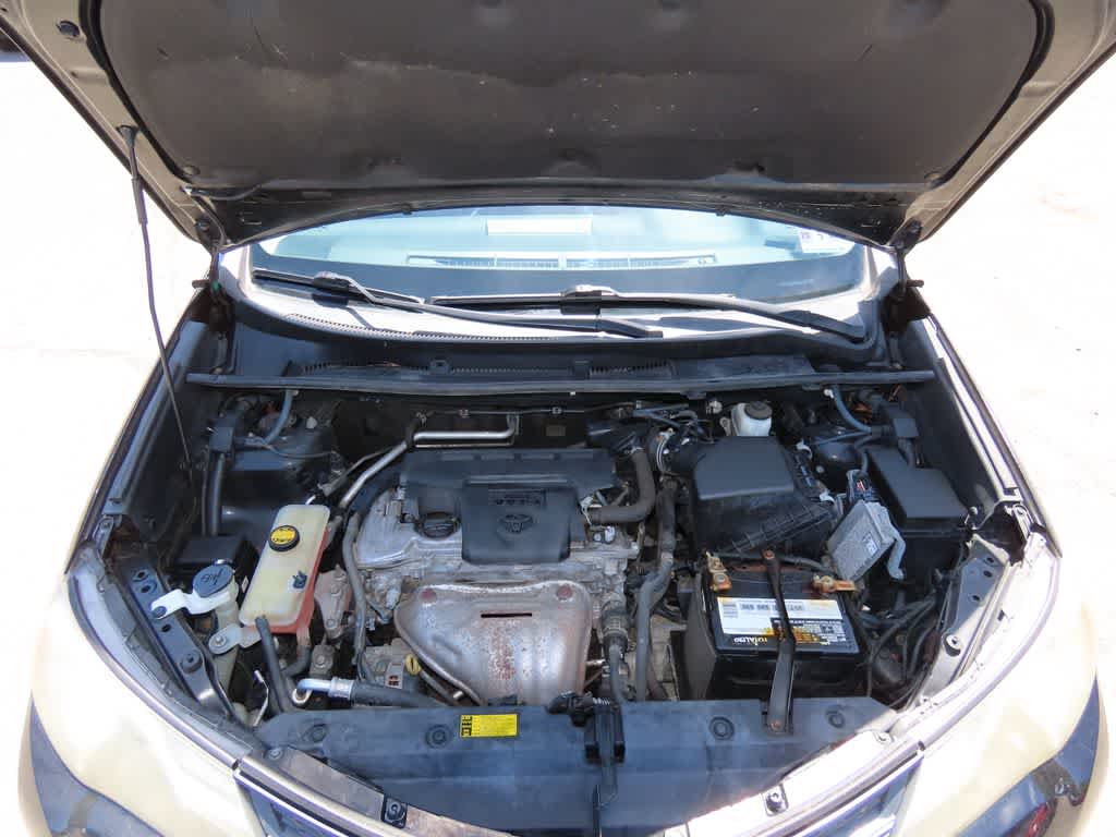 Thumbnail: 2013 Toyota RAV4 - 10