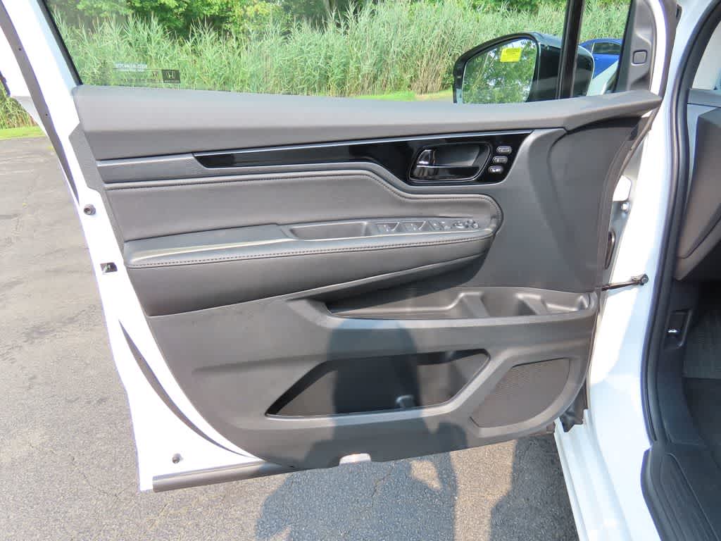 Thumbnail: 2026 Honda Odyssey - 18