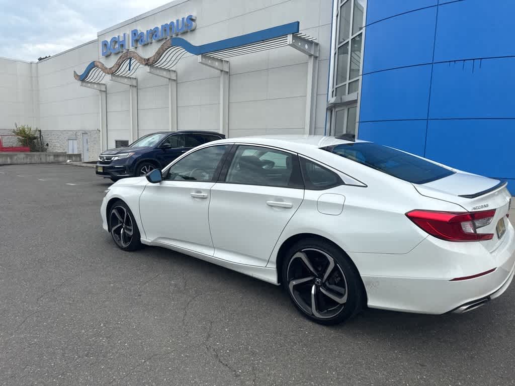 Thumbnail: 2022 Honda Accord - 10