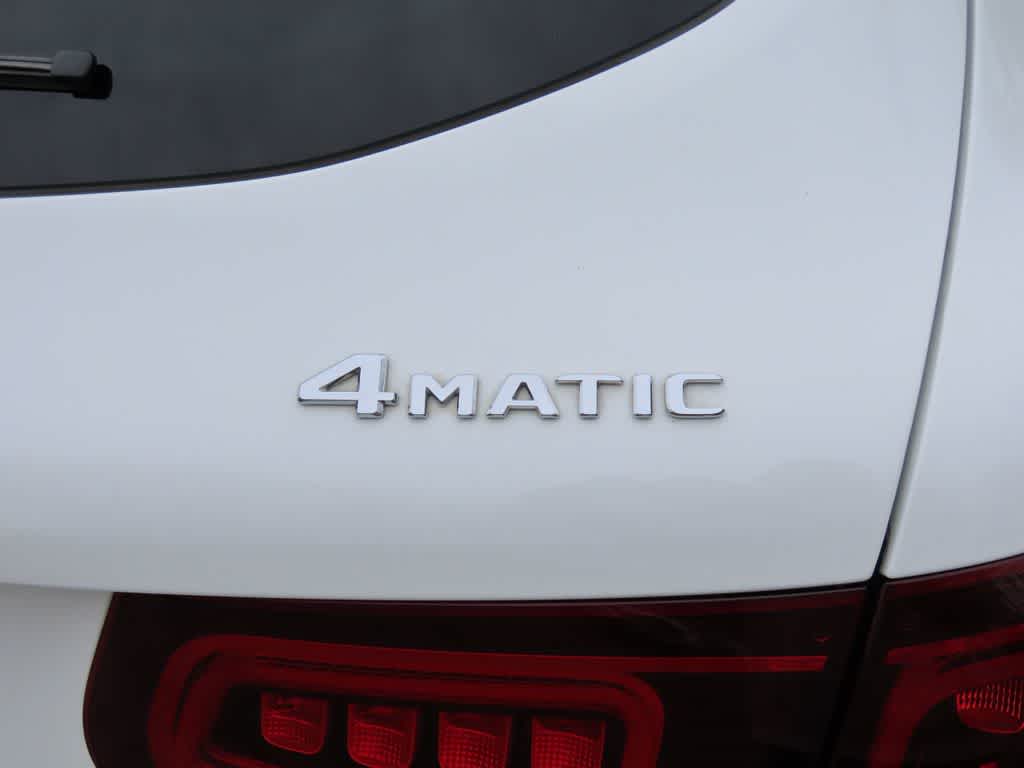 Thumbnail: 2021 Mercedes-Benz GLC - 8