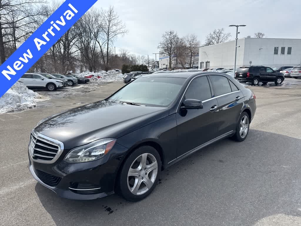 Thumbnail: 2015 Mercedes-Benz E-Class - 1