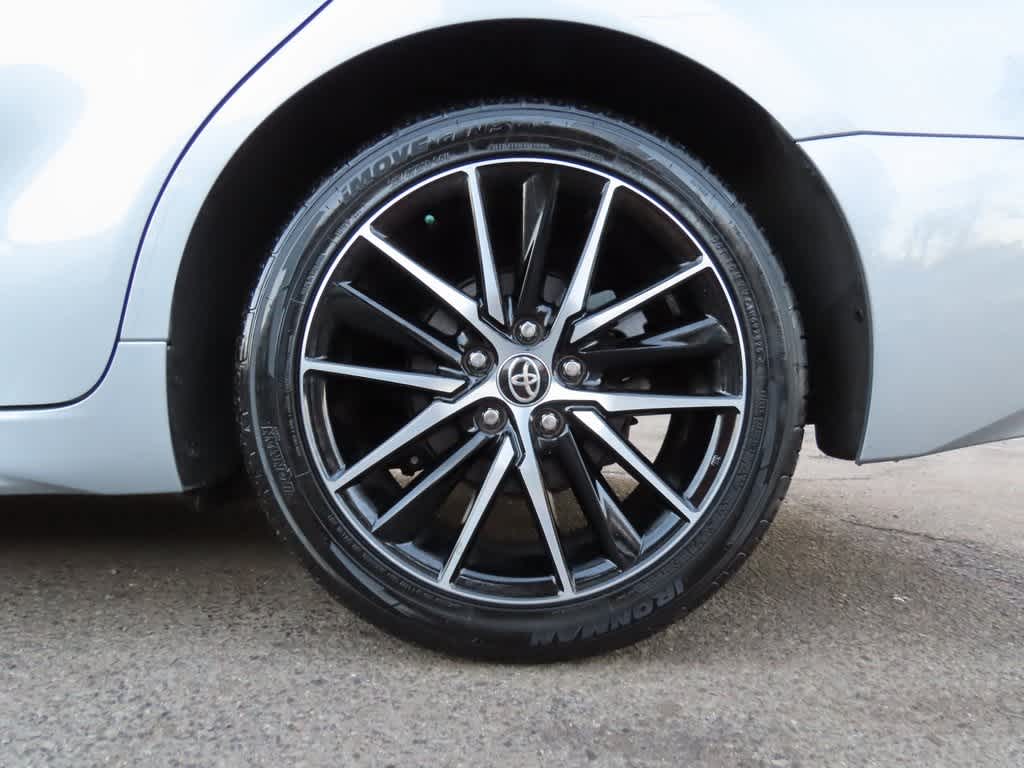 Thumbnail: 2024 Toyota Camry - 9