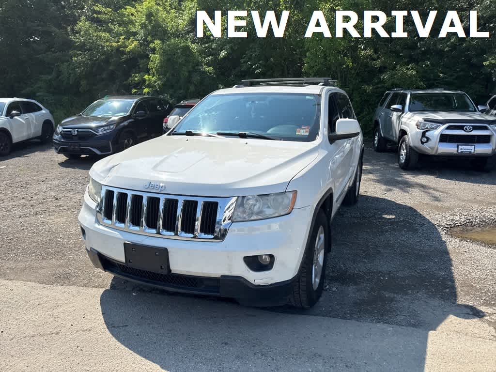 Thumbnail: 2011 Jeep Grand Cherokee - 5
