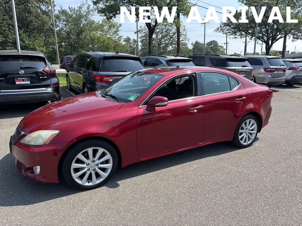 Thumbnail: 2010 Lexus IS - 2