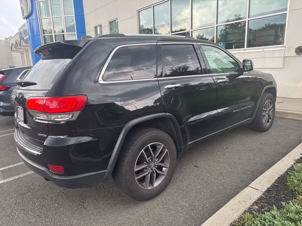 Thumbnail: 2017 Jeep Grand Cherokee - 4