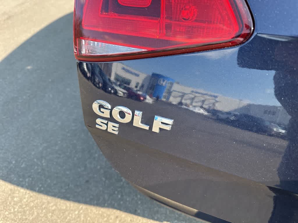 Thumbnail: 2016 Volkswagen Golf - 15