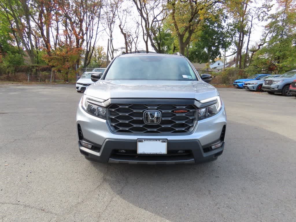 Thumbnail: 2022 Honda Passport - 6