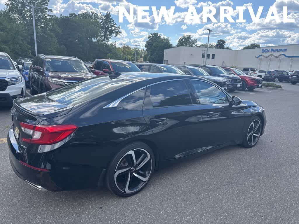 Thumbnail: 2022 Honda Accord - 10