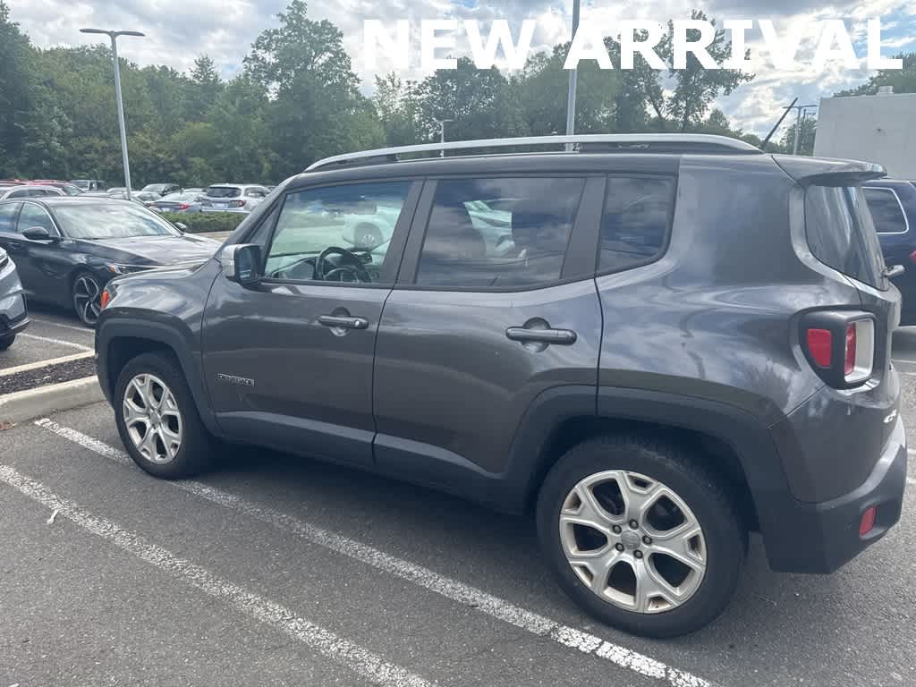 Thumbnail: 2016 Jeep Renegade - 6