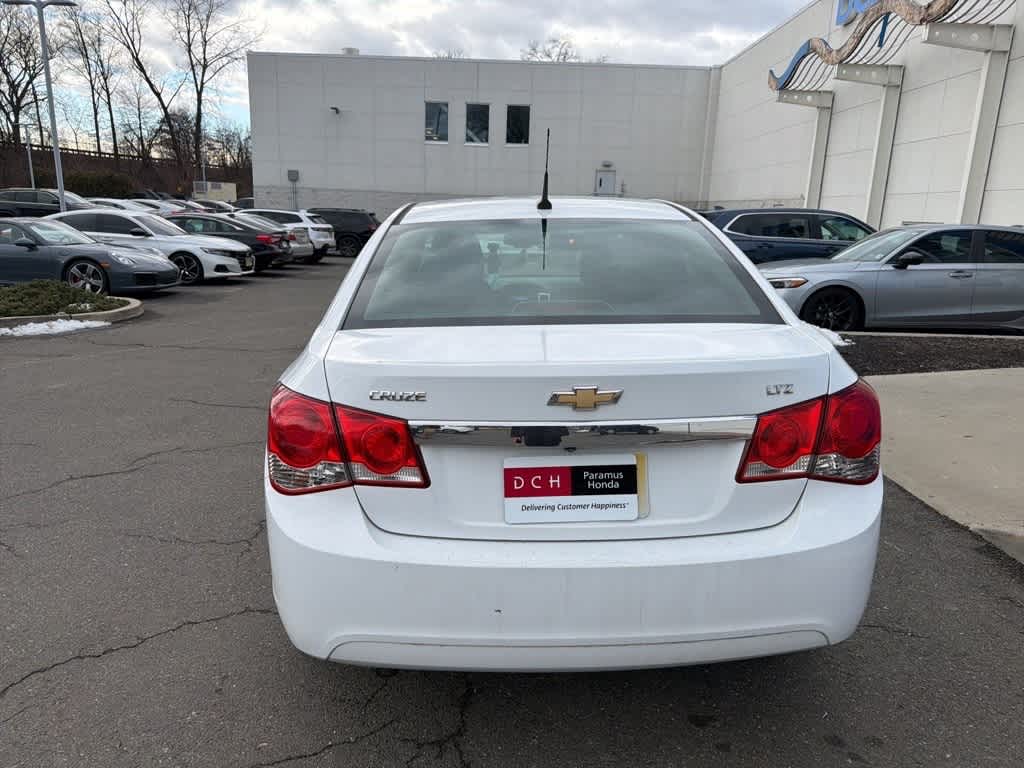 Thumbnail: 2013 Chevrolet Cruze - 14
