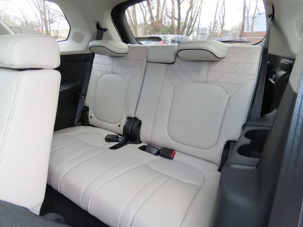 Thumbnail: 2026 Honda Pilot - 16