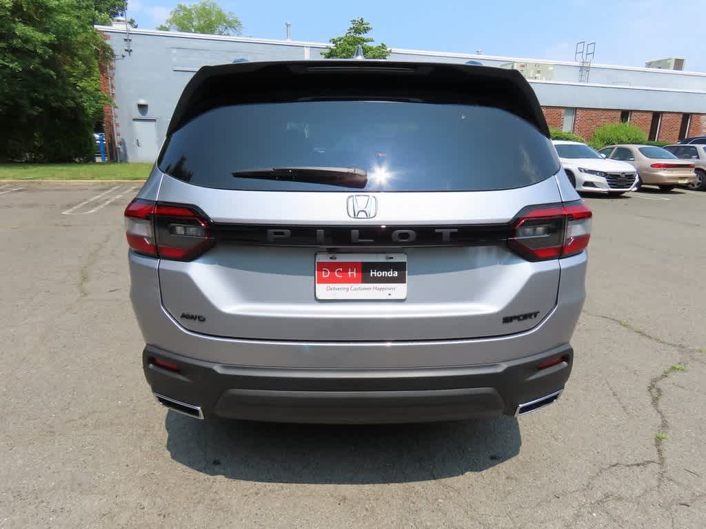 2025 Honda Pilot Sport 5