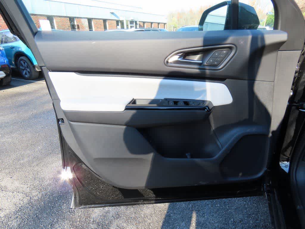 Thumbnail: 2026 Honda Prologue - 16