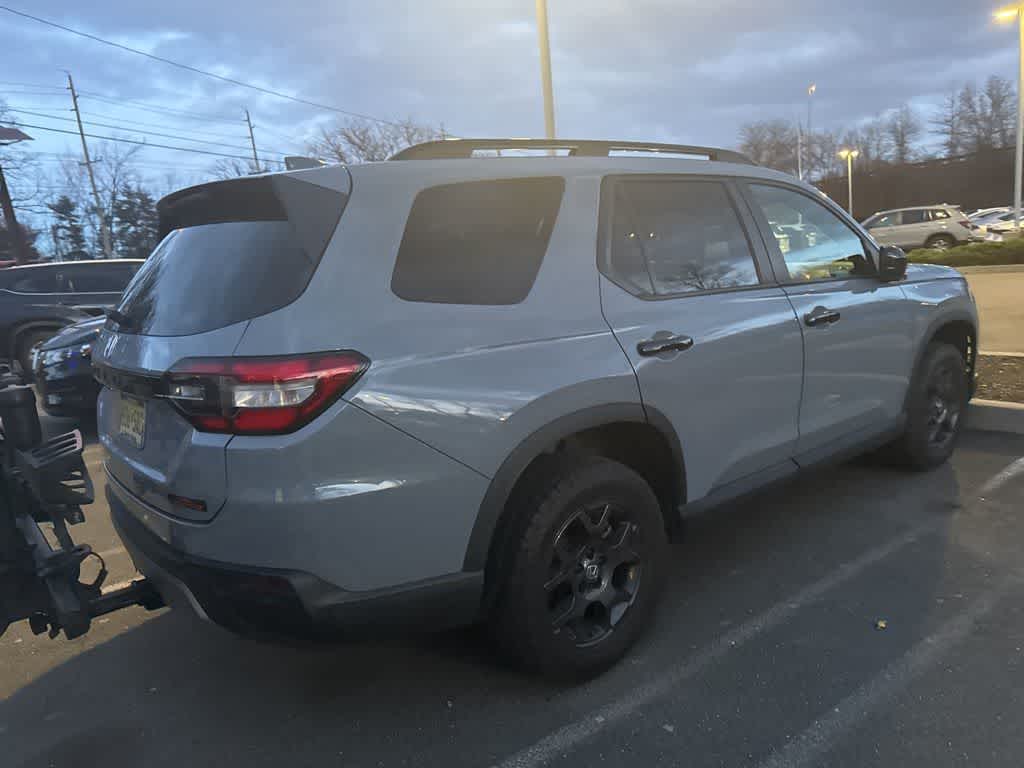 Thumbnail: 2023 Honda Pilot - 12