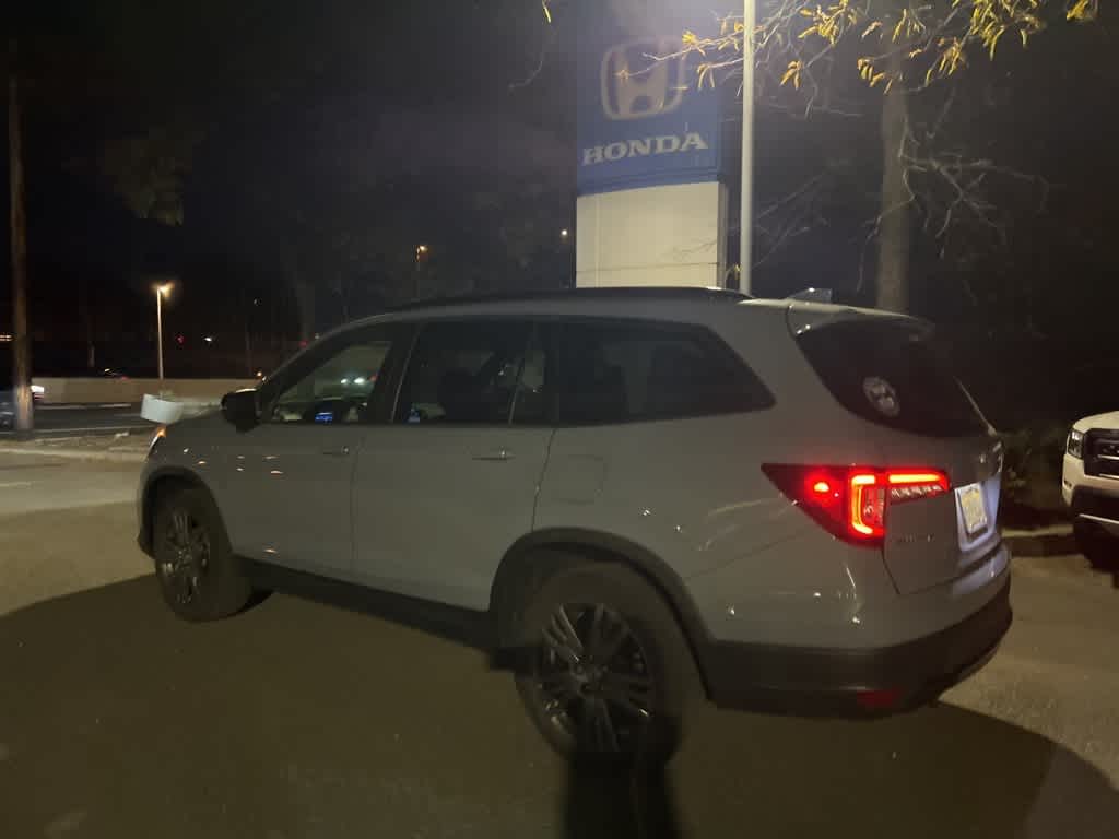 Thumbnail: 2022 Honda Pilot - 12