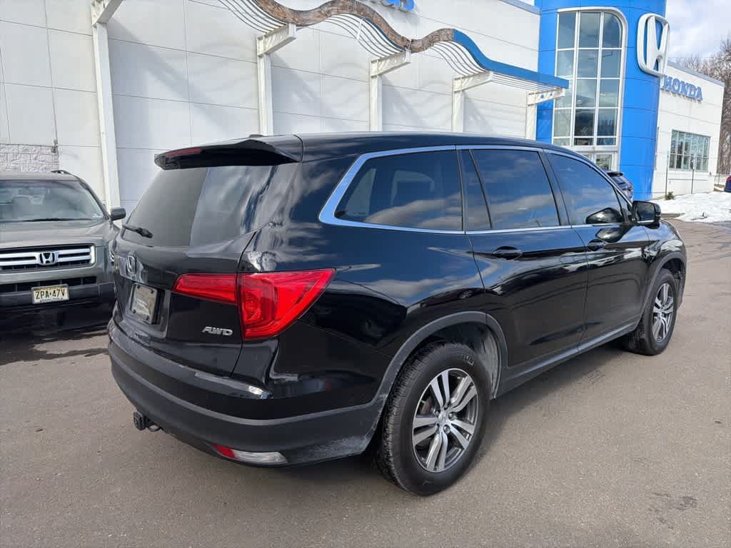 Thumbnail: 2018 Honda Pilot - 13