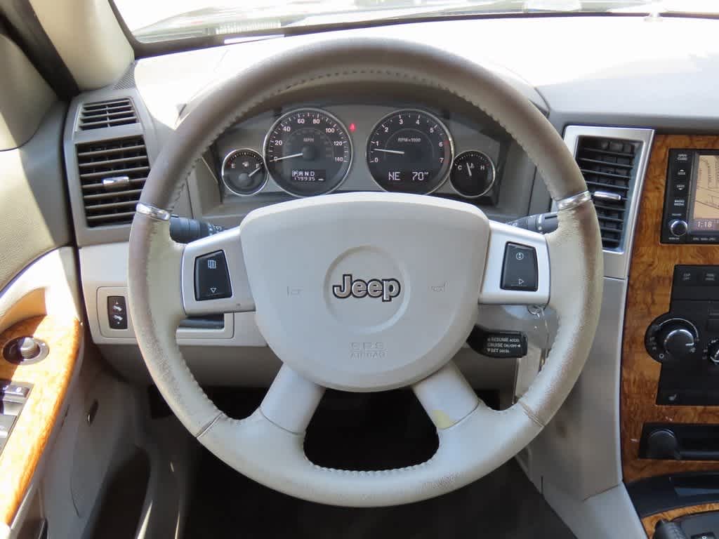 Thumbnail: 2008 Jeep Grand Cherokee - 21