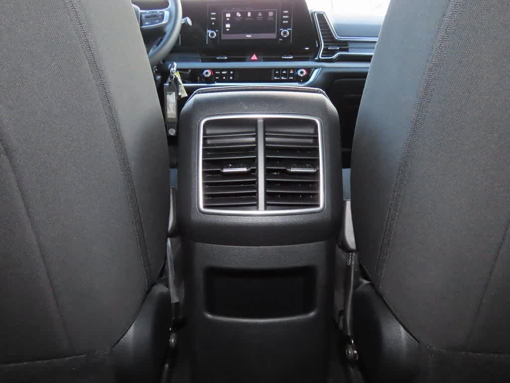 Thumbnail: 2023 Kia Sportage - 24