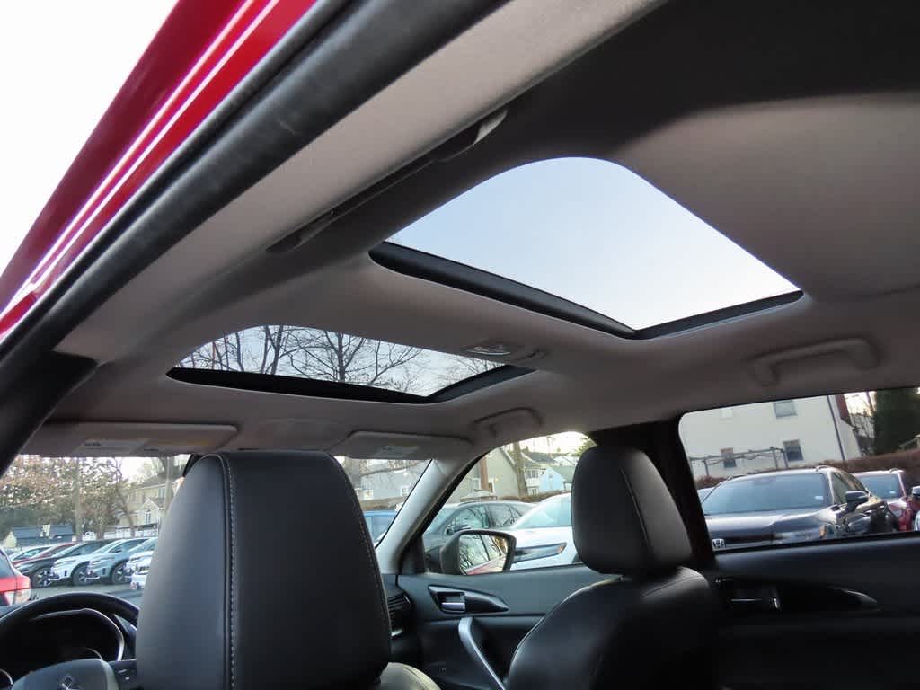 Thumbnail: 2022 Mitsubishi Eclipse Cross - 15