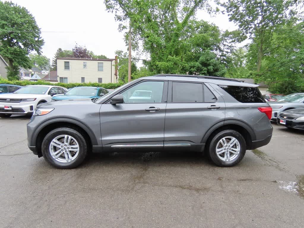 2022 Ford Explorer XLT 3