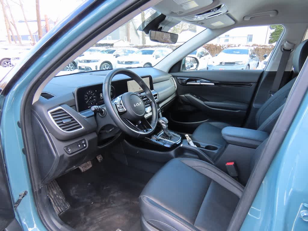 Thumbnail: 2025 Kia Seltos - 2