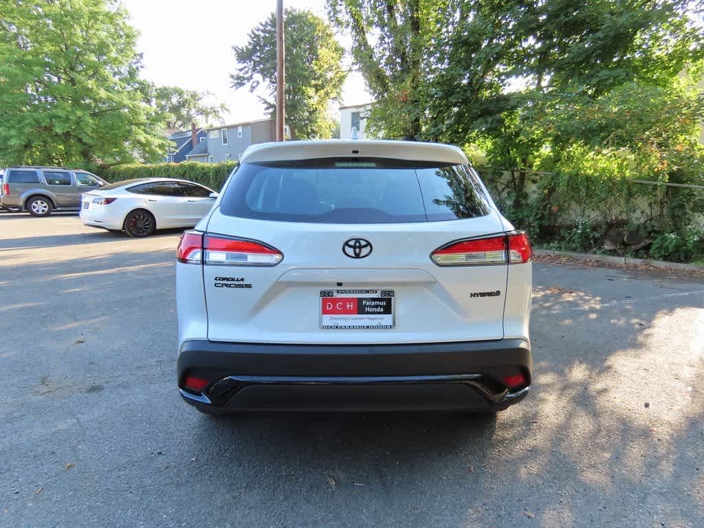 Thumbnail: 2024 Toyota Corolla Cross - 4