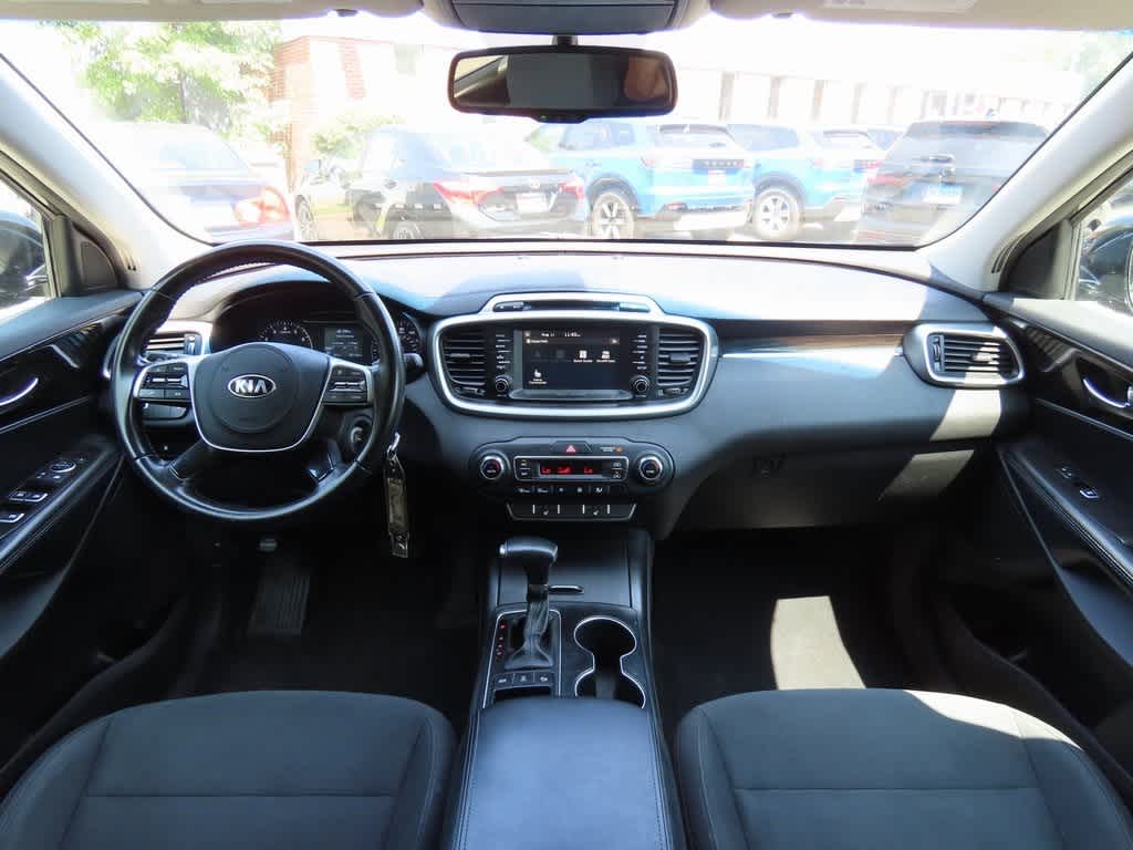 Thumbnail: 2019 Kia Sorento - 20