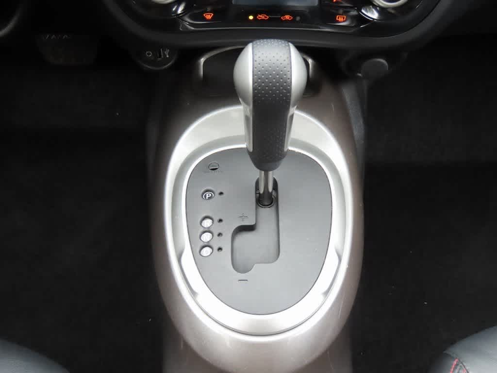 Thumbnail: 2012 Nissan Juke - 23