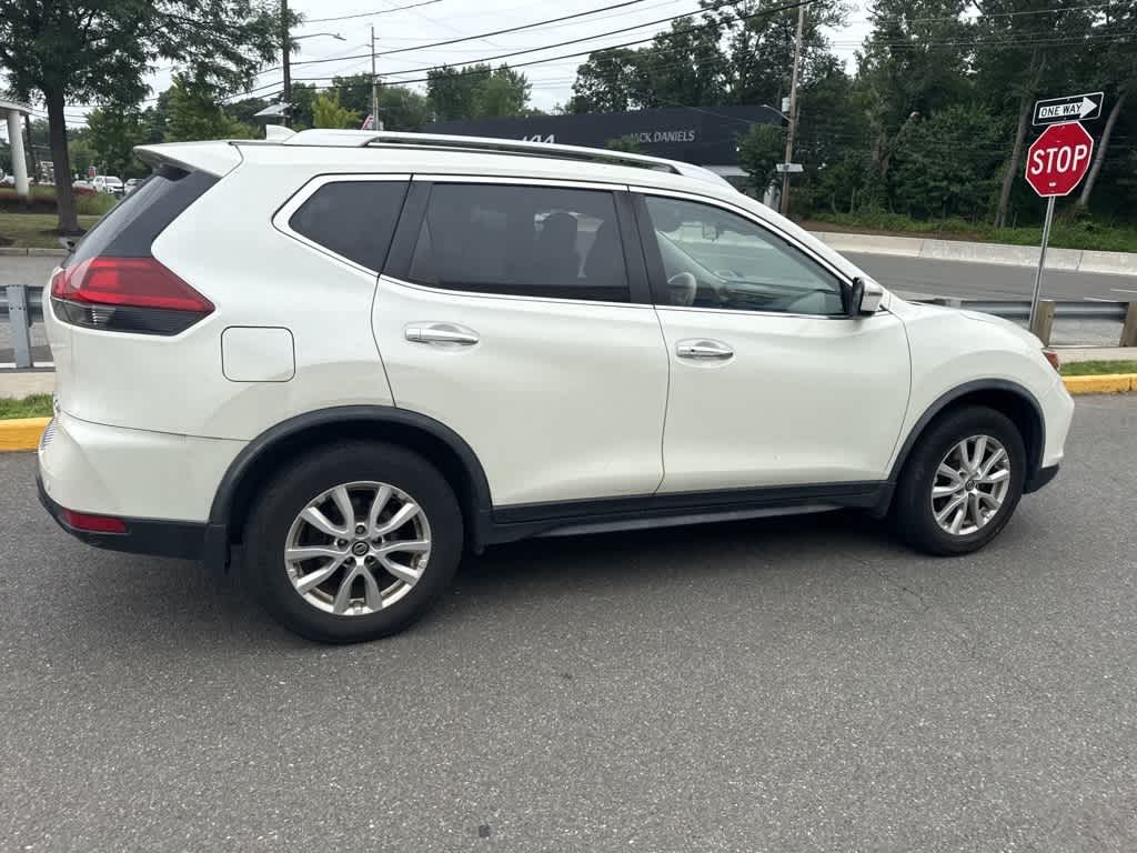 Thumbnail: 2020 Nissan Rogue - 14