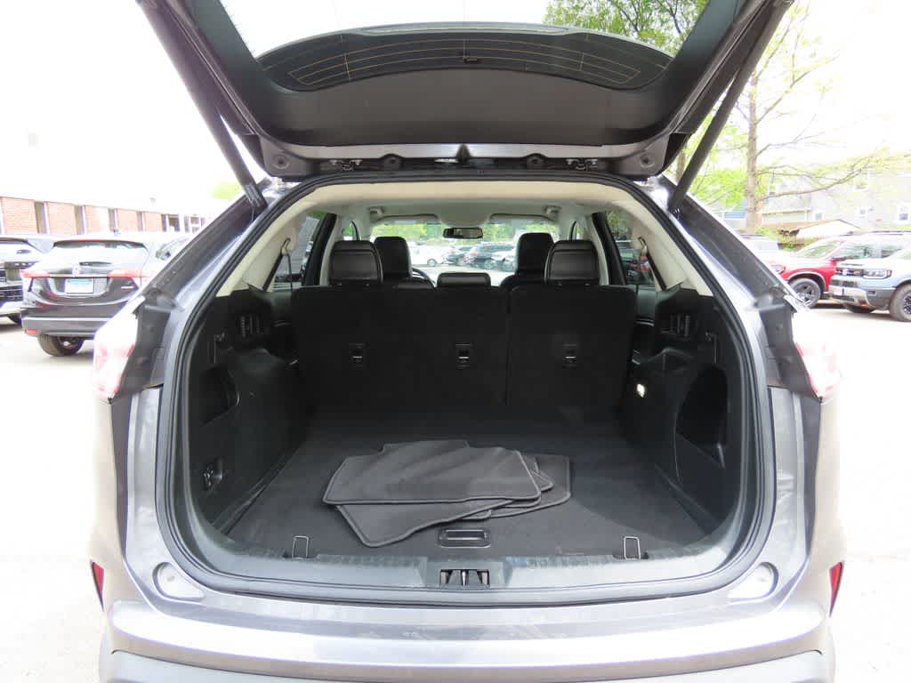 Thumbnail: 2021 Ford Edge - 10