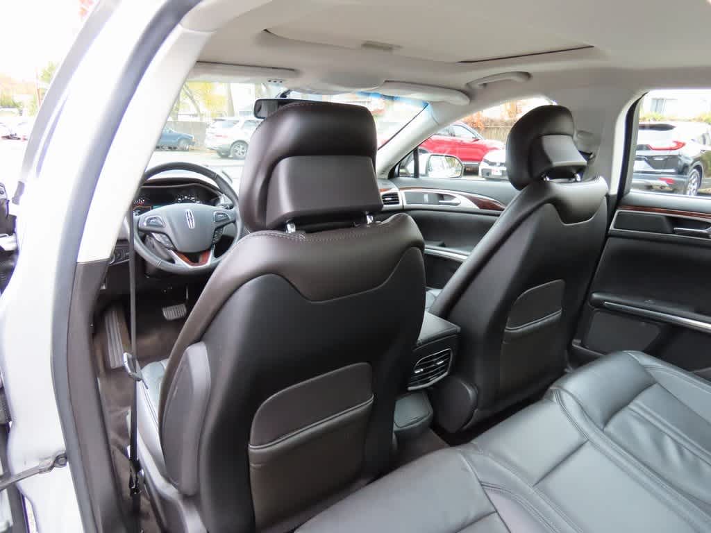 Thumbnail: 2014 Lincoln MKZ - 13