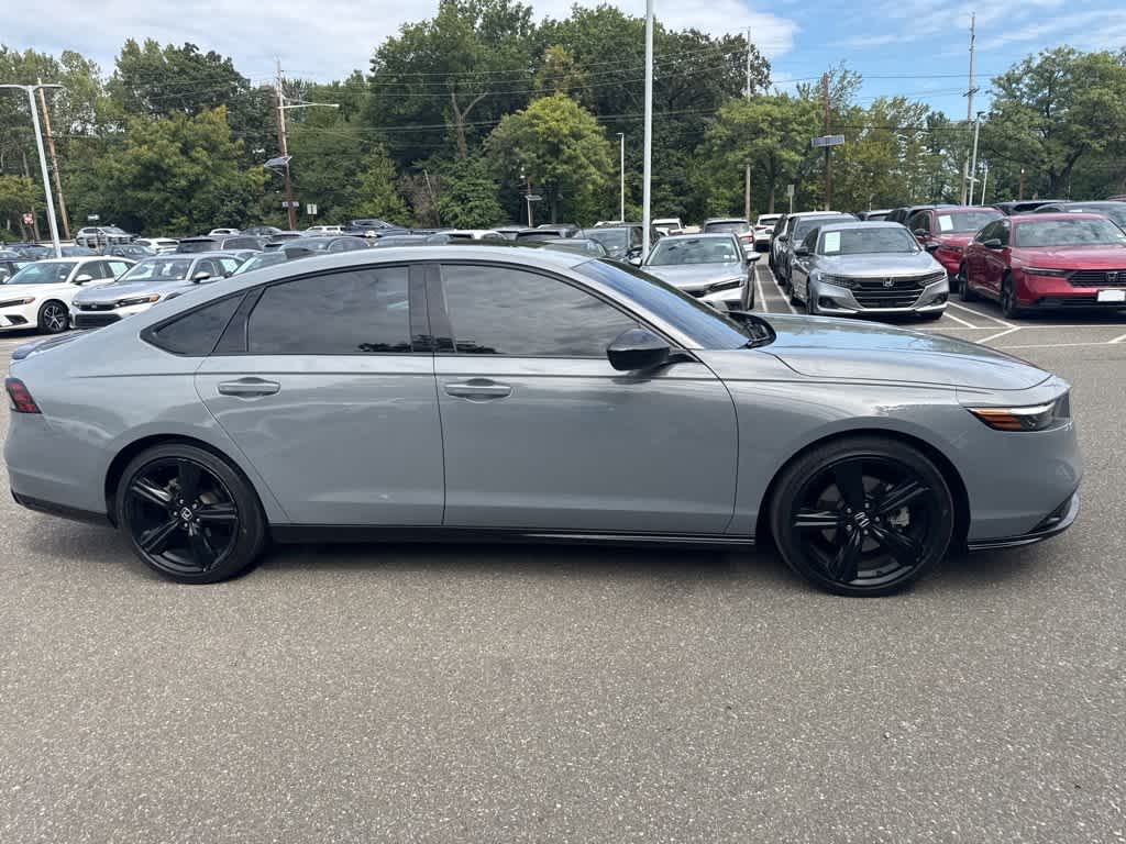 Thumbnail: 2023 Honda Accord - 16
