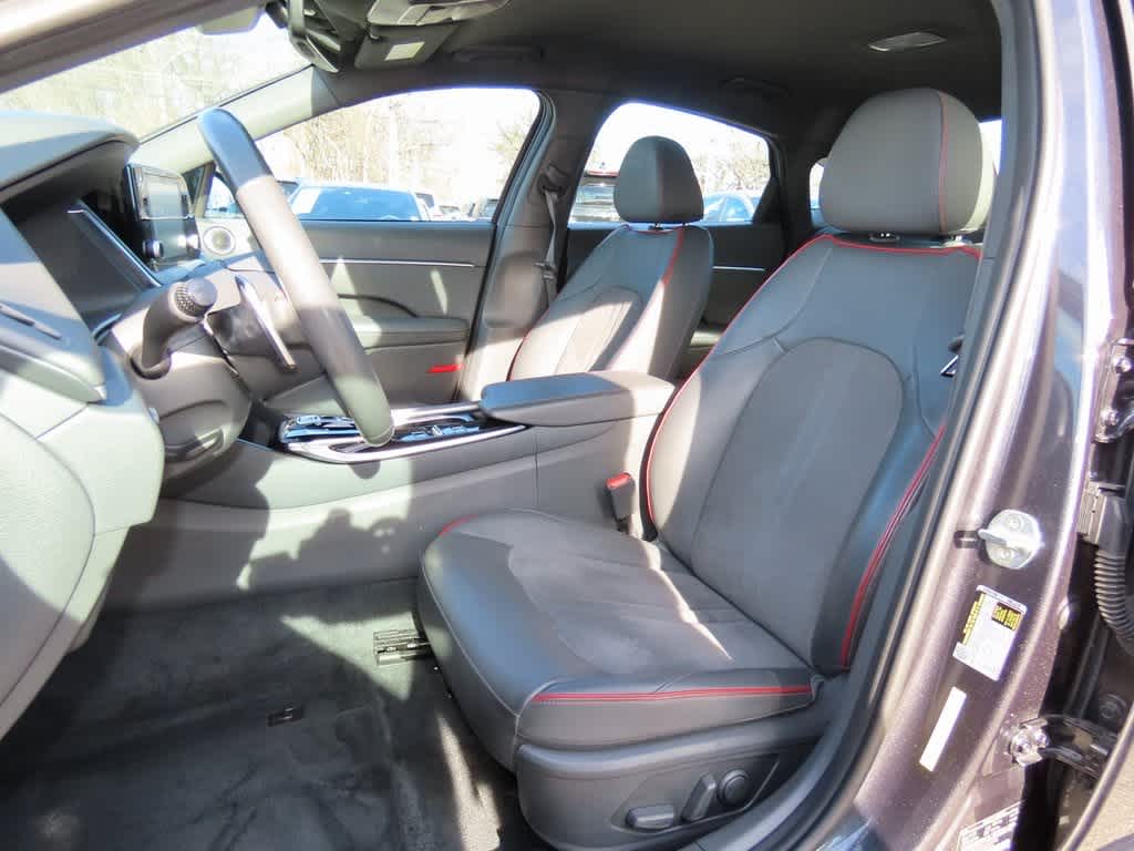 Thumbnail: 2021 Hyundai Sonata - 12