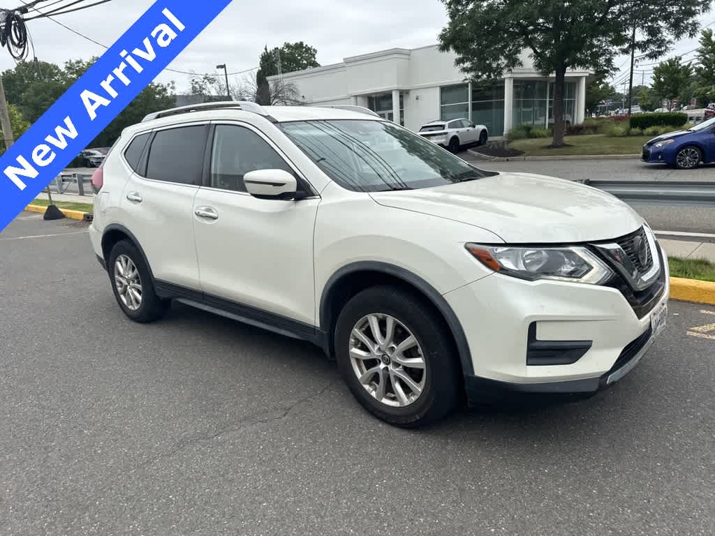 Thumbnail: 2020 Nissan Rogue - 1