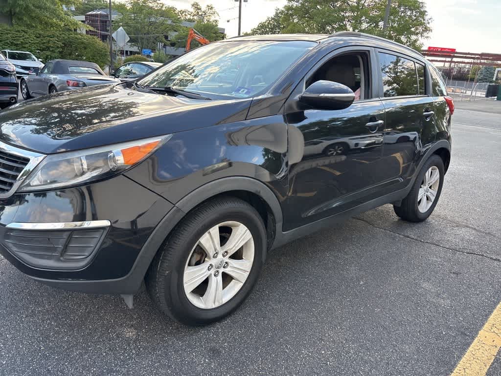 Thumbnail: 2011 Kia Sportage - 2