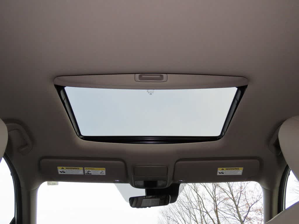 Thumbnail: 2022 Honda Pilot - 24