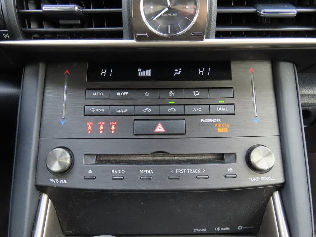 Thumbnail: 2019 Lexus IS - 19