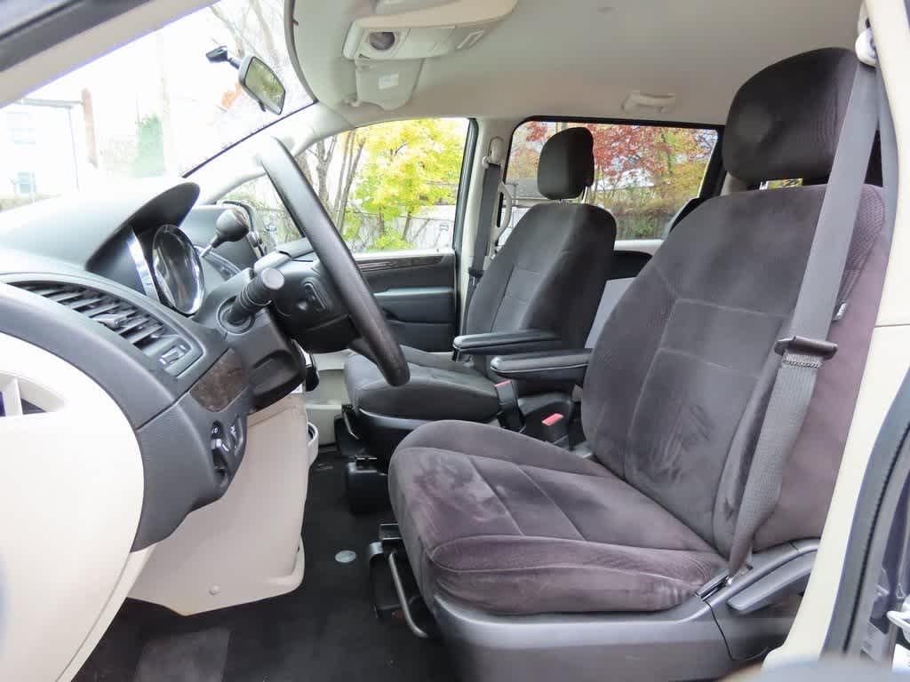 Thumbnail: 2013 Dodge Grand Caravan - 12