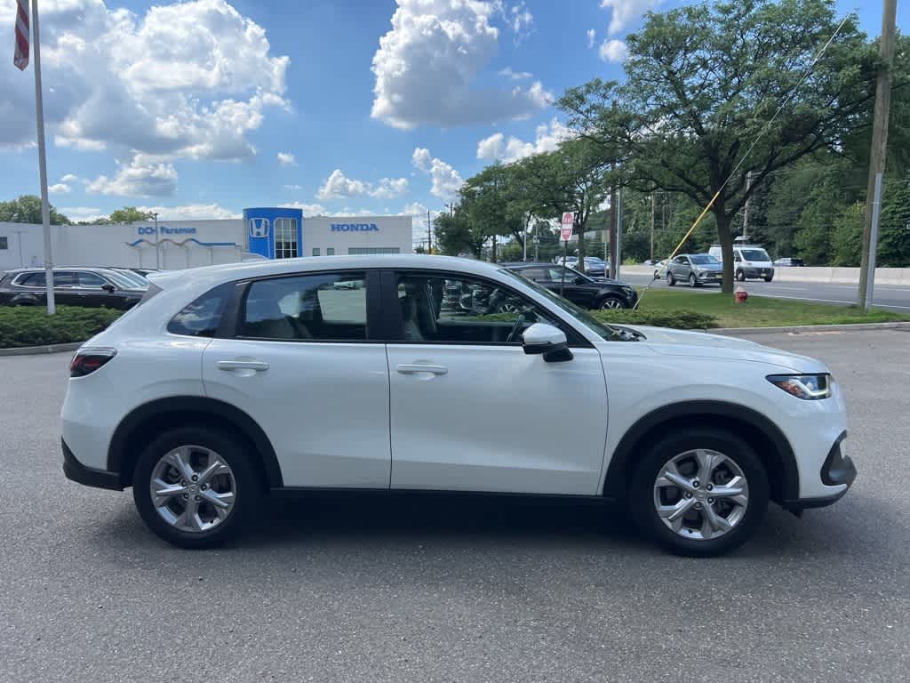 Thumbnail: 2023 Honda HR-V - 2
