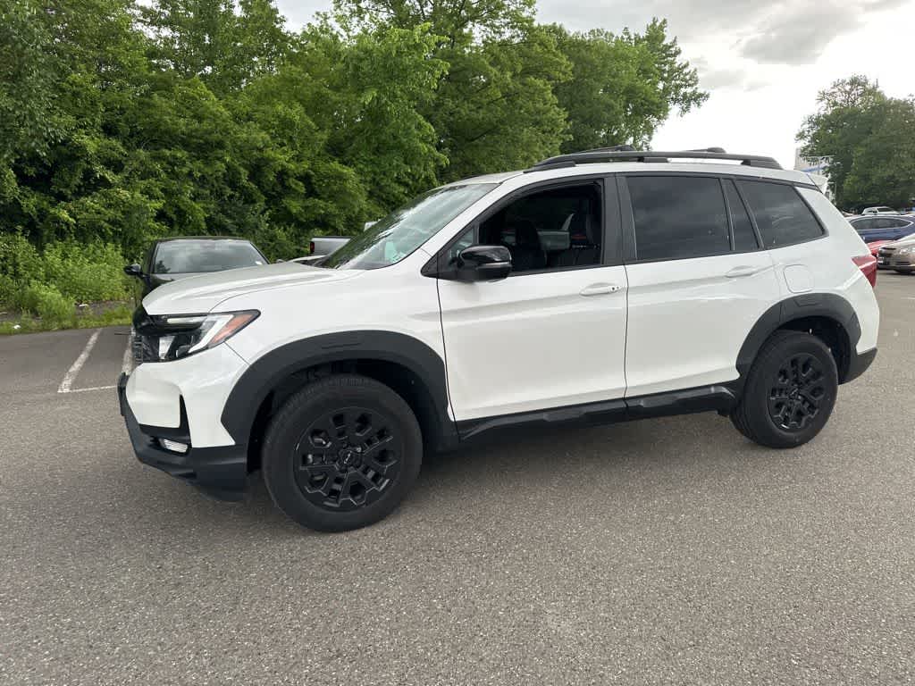 2023 Honda Passport 3.5 TrailSport 4WD Auto's photo