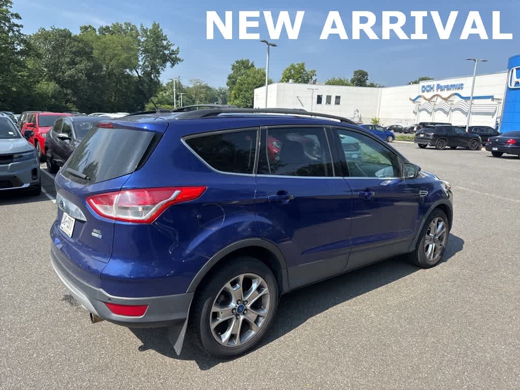 Thumbnail: 2013 Ford Escape - 9
