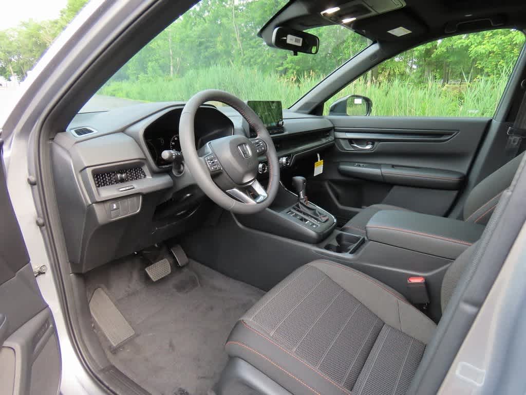 2025 Honda CR-V Sport 2