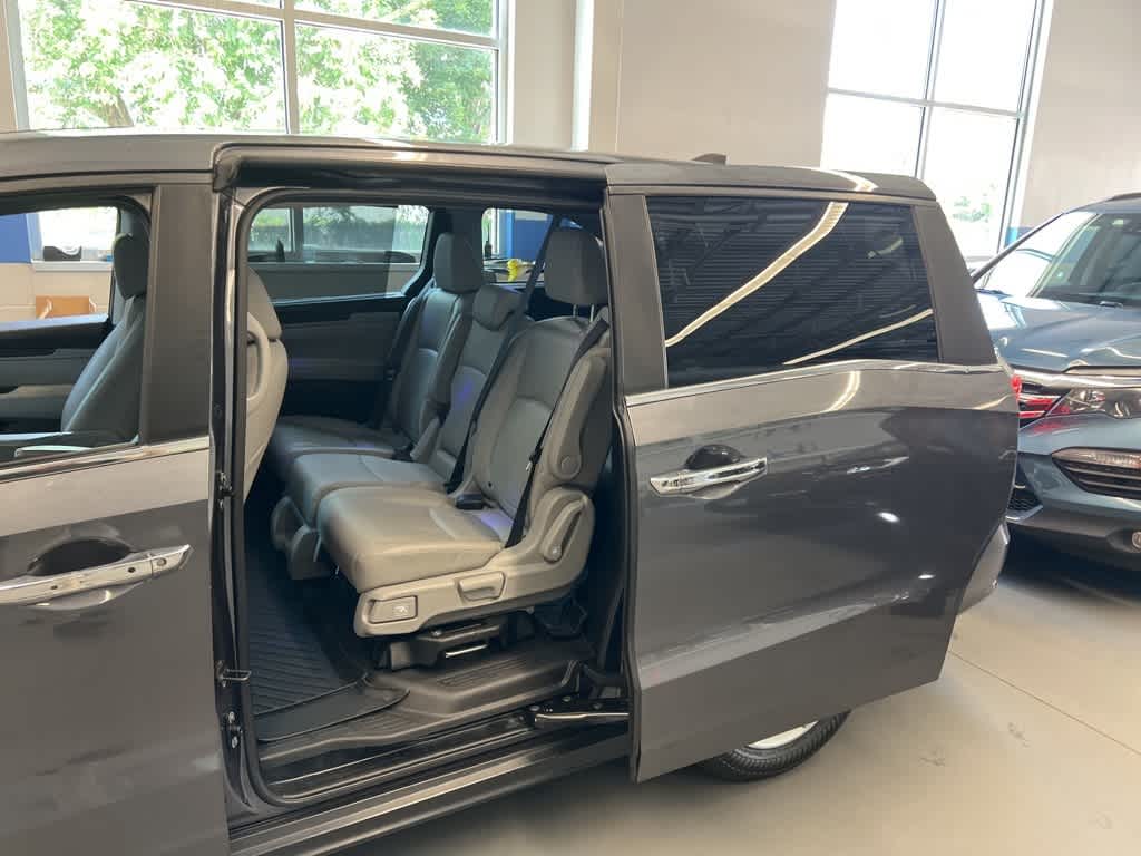 Thumbnail: 2018 Honda Odyssey - 13