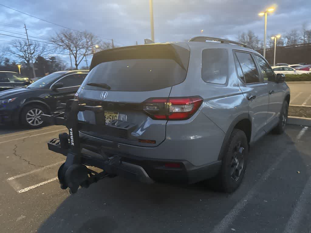 Thumbnail: 2023 Honda Pilot - 14