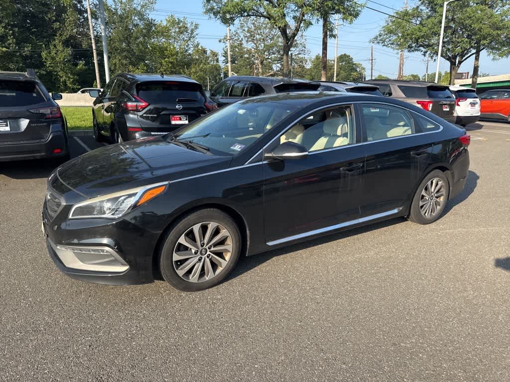 Thumbnail: 2015 Hyundai Sonata - 4